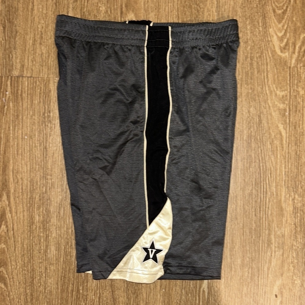 Vanderbilt Commodores Men’s Basketball Shorts - Picture 6 of 6
